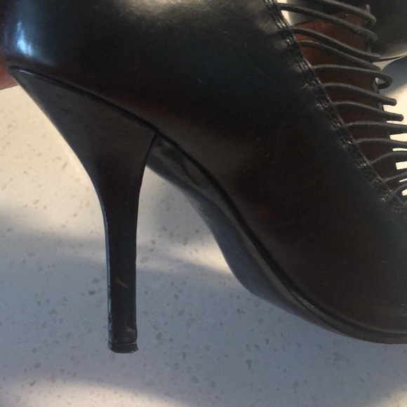 MOVING SALE: EUC Givenchy heels size 36 - Picture 6 of 11